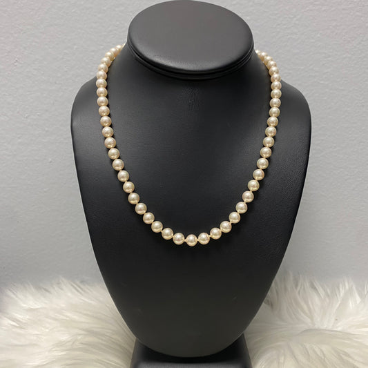 Silver White Pearls Chain / 25.7gr / 6mm / 15in