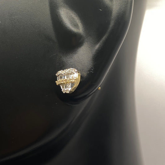 10K Yellow Gold Diamond Heart Stud Earrings 0.26Ct / 1gr