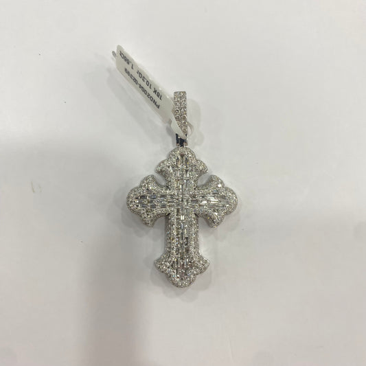 18K White Gold Cross Pendant With Diamond 1.66Ct / 10.2gr