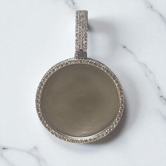 10K White Gold Diamond Memoral Pendant 1.89Ct Dia / 16.67gr / 1.5 - 2.2in