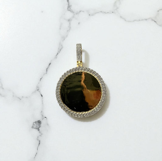 10K Yellow Gold Memorial Cuban Fabric Pendant 0.68Ct Lab Dia / 9.8gr / 2.1-1.5in