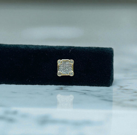 10K Yellow Gold Diamond Square Stud Earrings 0.16Ct Dia / 0.95gr