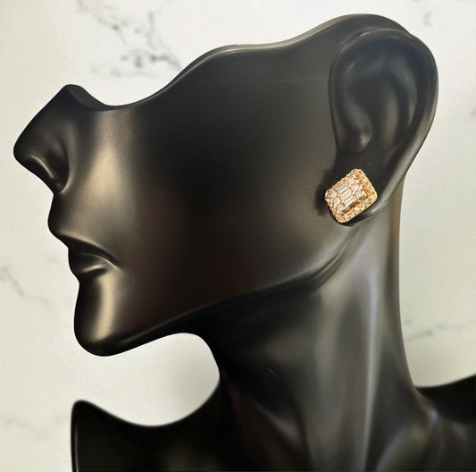 14K Yellow Gold Square Diamond Stud Earrings 0.74Ct / 2.1gr