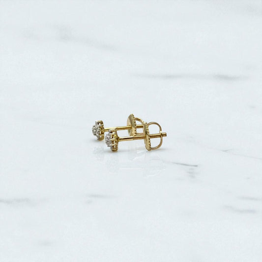 10K Yellow Gold Diamond Flower Stud Earrings 0.07Ct Dia / 0.76gr / 5mm