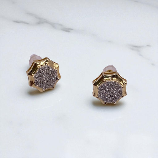 14K Yellow Gold Diamond Fashion Stud Earrings 0.21Ct / 1.6gr