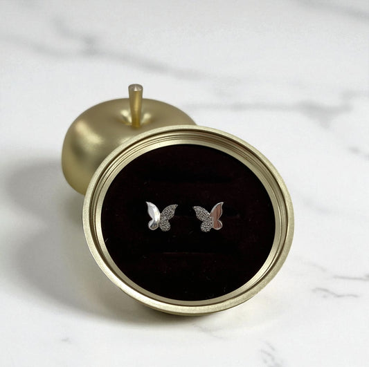 10K White Gold Diamond Butterlfy Stud Earrings 0.10Ct / 1.9gr
