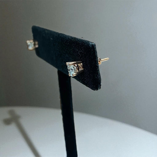 14K Rose Gold Diamond Luxury Stud Earrings 0.57Ct / 0.8gr