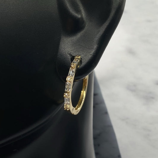 14K Yellow Gold Diamond Luxury Hoop Earrings 0.32Ct / 1.6gr