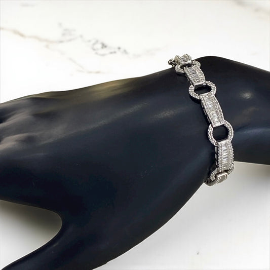 14K White Gold Luxury Bracelet With Diamond / 14.2gr / 10.3mm / 7in
