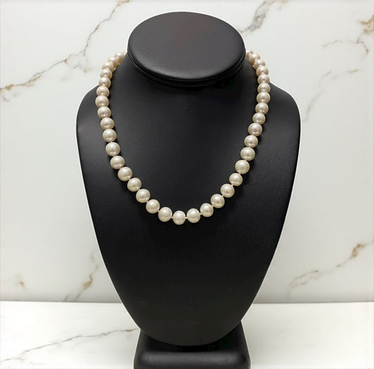 Silver White Pearls Chain / 45.7gr / 9.4mm / 17in