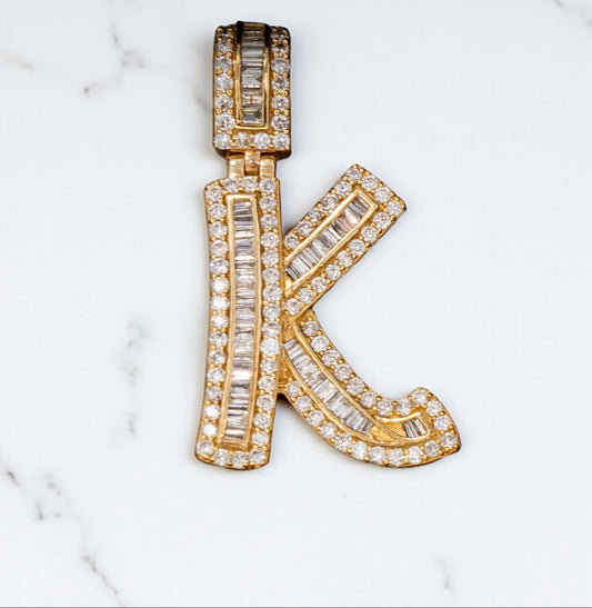 Letter K Pendant 10K Yellow Gold With Diamond / 7.1gr