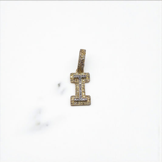 10K Yellow Gold Diamond Letter I Pendant / 1.4gr