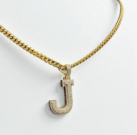Letter J Pendant 10K Yellow Gold With Diamond / 3.4gr