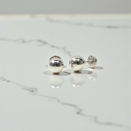 18K White Gold Smooth Ball Stud Earrings / 0.78gr / 7mm