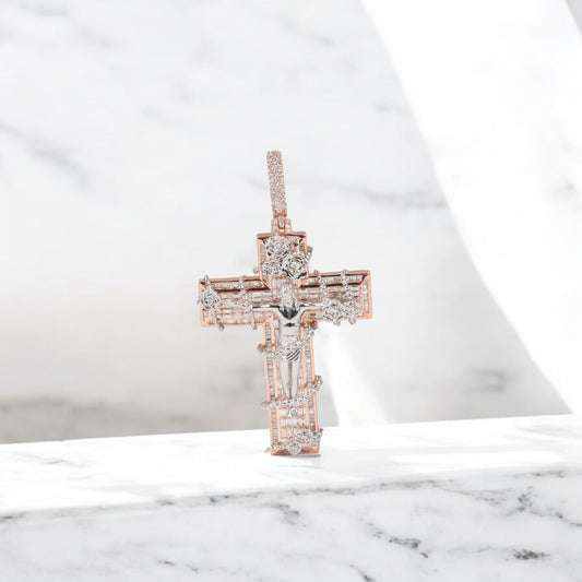 10K 2 Tone Diamond Crusifix Pendant / 20.4gr / 2.5in / 2.25Wt Dia