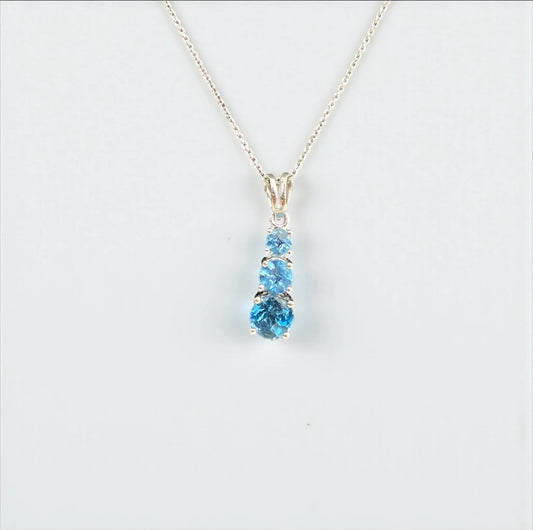 14K White Gold Diamond Luxury Jewelry Set Ct Dia Lab Blue / 1.6gr / 0.5mm / 16in
