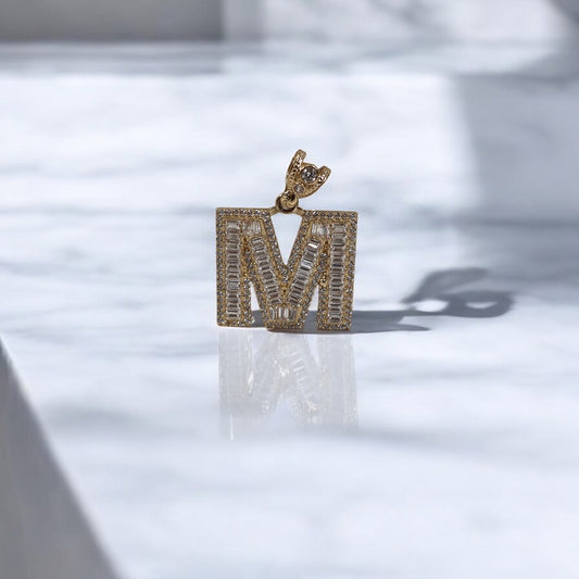 10K YG Big Letter M Pendant / 8.40gr / 1.5in