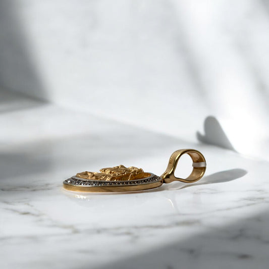 18K Yellow Gold Jesus Pendant With Zircons / 15.7gr