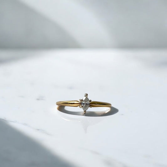 14K Yellow Gold Diamond Marquise Cut Engagement Ring Ct Dia / 1.6gr / Size 10