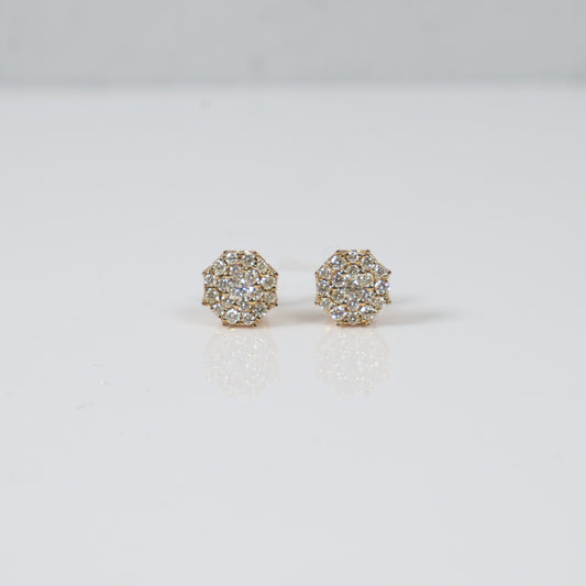 14K Yellow Gold Diamond Flower Stud Earrings 0.82Ct Dia / 2.13gr