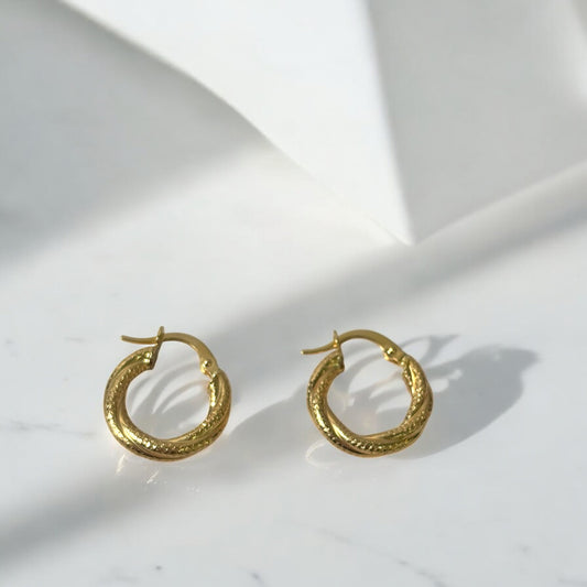 18K Yellow Gold Carly Dotted Hoop Earrings 1.4gr / 0.51in