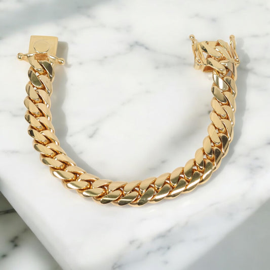 10K YG Cuban Links Bracelet / 115.8gr / 13.5mm / 8 3/4in /