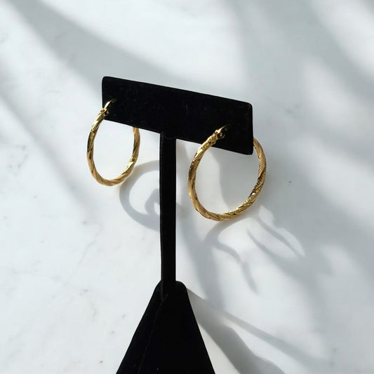 18K Yellow Gold Sami Hoop Earrings / 1.64gr / 1in