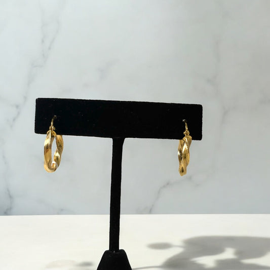 18K Yellow Gold Fashion Hoop Earrings / 2.37gr