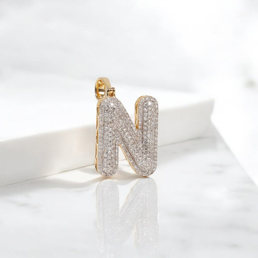 10K YG Diamond Letter N Pendant / 2.8gr / 1.1in / 0.57Wt Dia