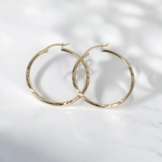 10K YG Luxury Hoop Earrings / 2.13gr / 1.3in /