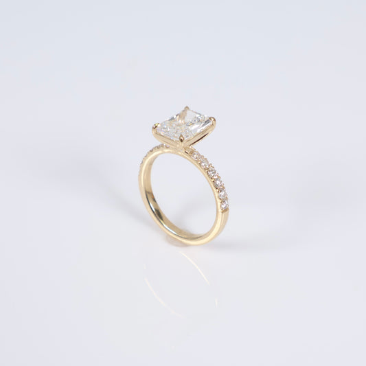 14K YG Lab Diamond Rectangular Modified Brilliant Engagement With Certificate Ring / 3.63gr / Sz 6 3/4 / 2.59Ct Lab / E / VS1