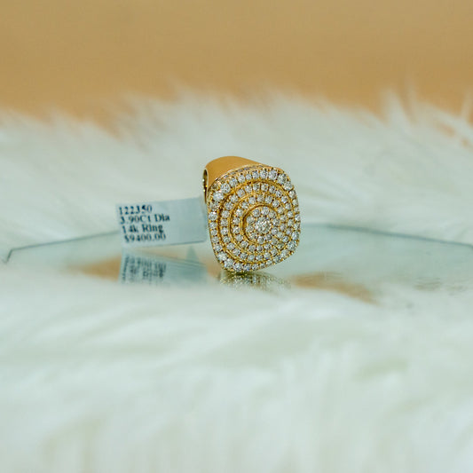 14K Yellow Gold Luxury Diamond Ring 3.90Ct / 12gr / Size 10