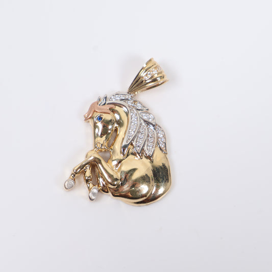 14K 2 Tone Horse Pendant / 10.3gr / 1.2in / White Zircons