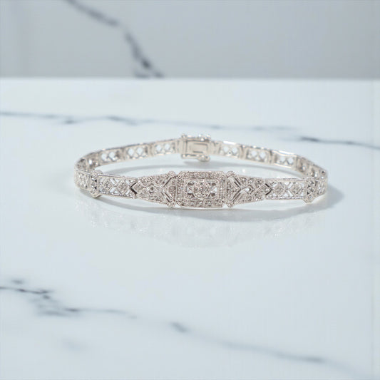 14K WG Diamond Fashion Bracelet / 9.4gr / 4mm / 7in / D-0.17Ct