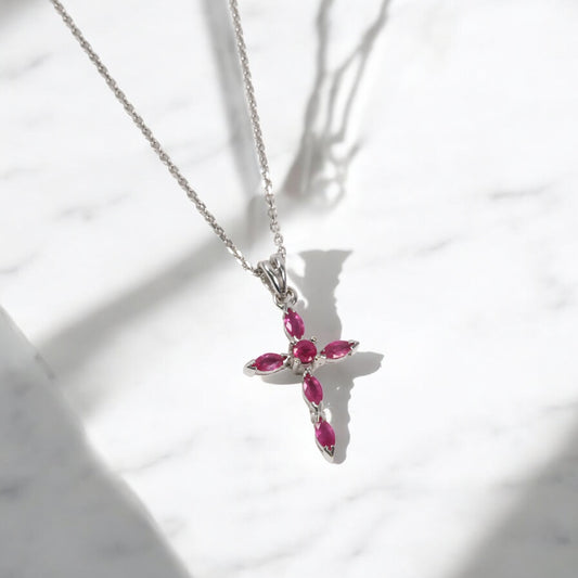 18K White Gold Ruby Cross Jewelry Set / 4.5gr / 17in