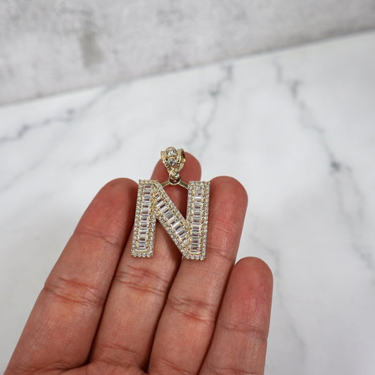10K YG Big Letter N Pendant / 7.13gr / 1.5in