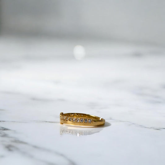 18K Yellow Gold Cross Stitches Ring With Zircons / 2.2gr / Size 5 3/4