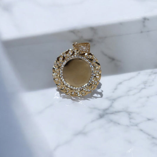 10K YG Memorial Pendant Pendant / 6.30gr / 1.5in