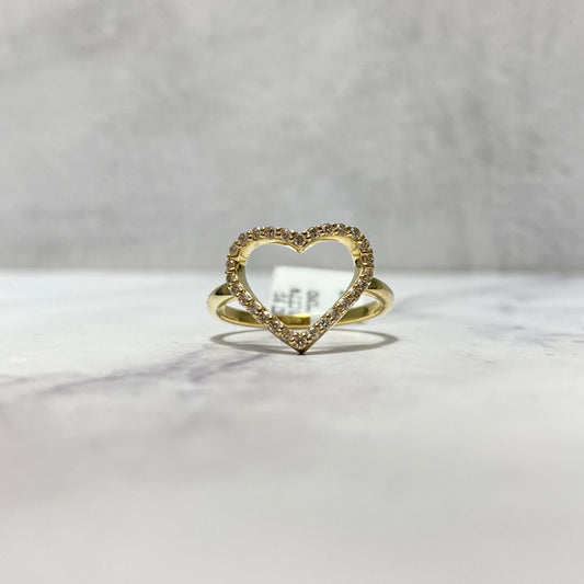 10K Yellow Gold Diamond Heart Silhouette Ring 0.25Ct Dia / 2.33gr / Size 7
