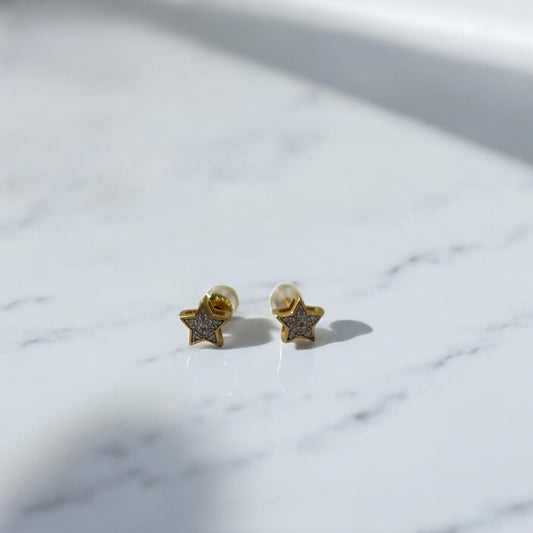 10K Yellow Gold Diamond Star Stud Earrings 0.06Ct / 1gr