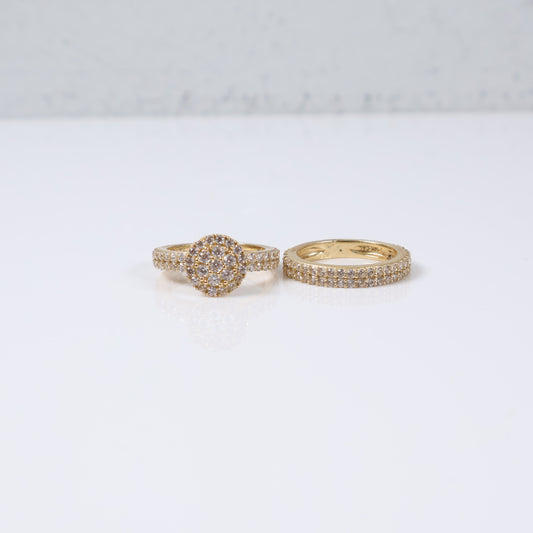 14K Yellow Gold Luxury Trio Engagement Ring With Zircons / 13gr / Size 7W/10M