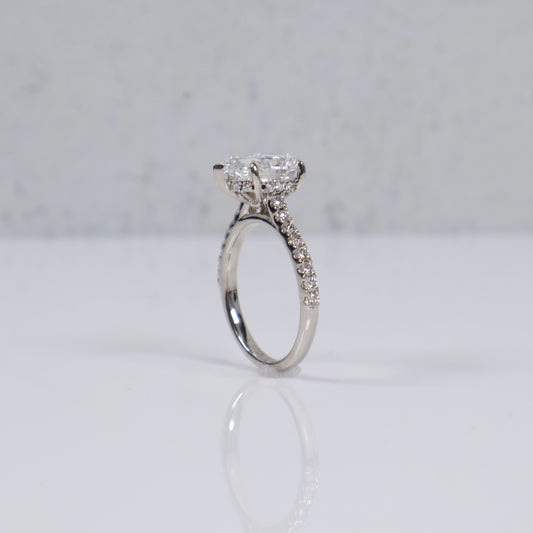 14K WG Lab Diamond Pear Cut Brilliant With Certificate Engagement Ring / 3.85gr / Sz 7 / 3.02 CTTW Lab VS / E-F