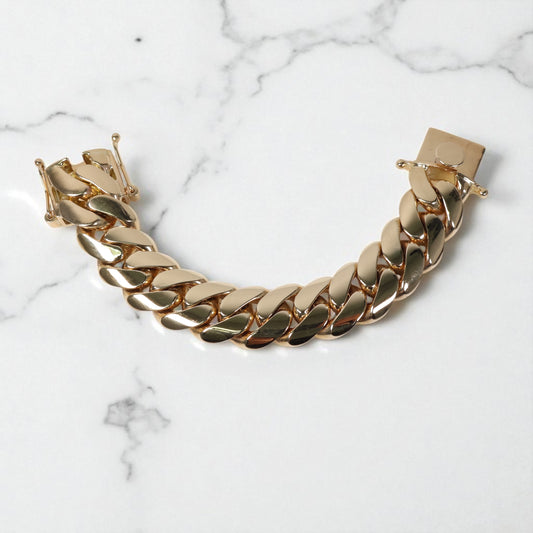 10K YG Cuban Links Bracelet / 324.4gr / 24.2mm / 8in /