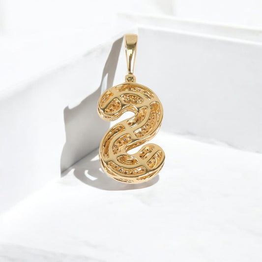 10K YG Diamond Letter S Pendant / 2.25gr / 1.1in / 0.46Wt Dia