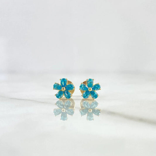 18K Yellow Gold Five Petal Flower Stud Earrings With Sky Blue Zircons / 1.1gr / 7mm