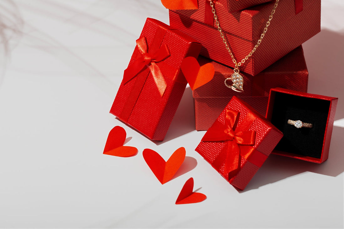 Valentine’s Day and Jewelry: why this gift remains the most powerful symbol of love