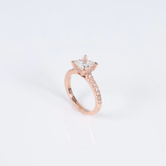 14K RG Lab Diamond Princess Cut With Certificate Engagement Ring / 3.82gr / Sz 6.5 / 1.56Ct Lab / E / VS1