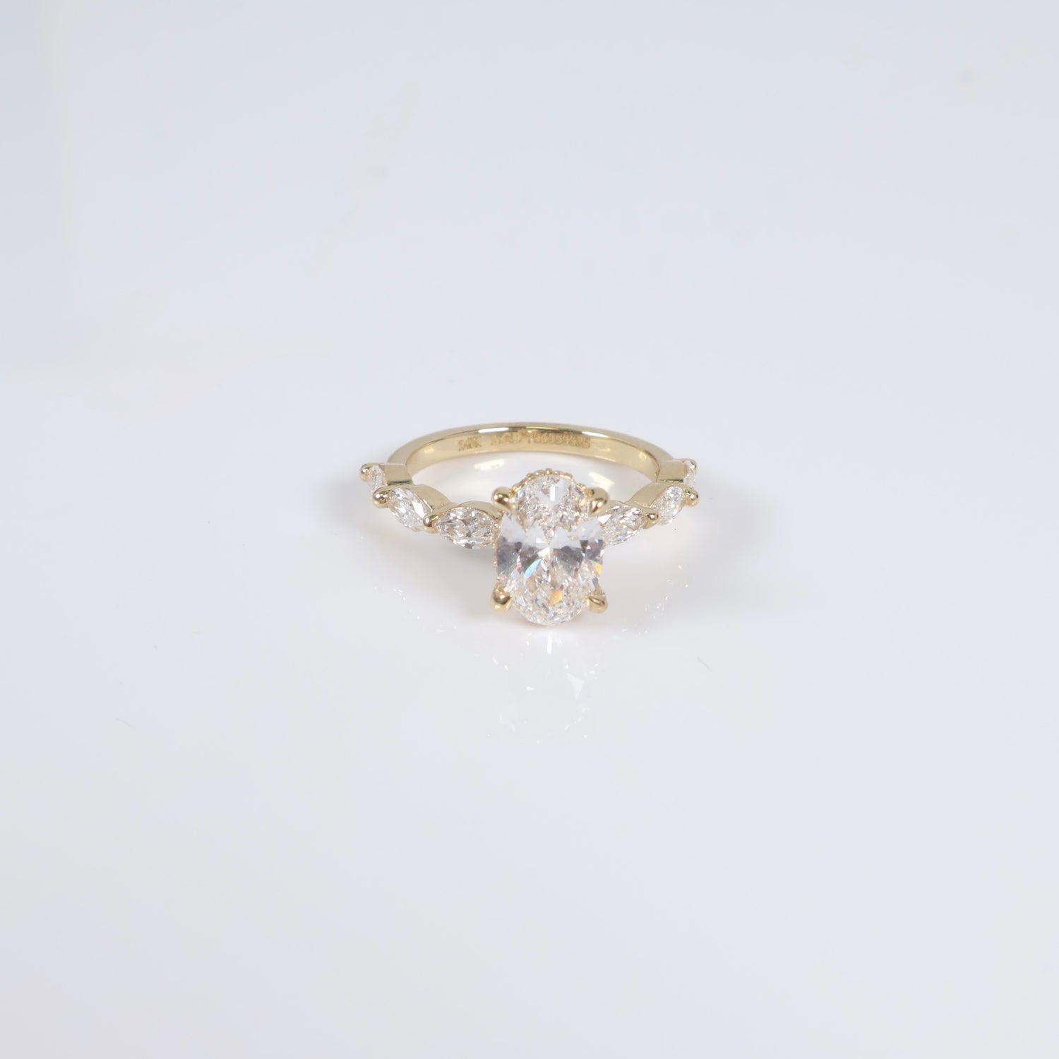 14K YG Lab Diamond Oval Cut Brilliant With Certificate Engagement Ring / 3.3gr / Sz 6 / 1.56Ct Lab Dia / D / VS1