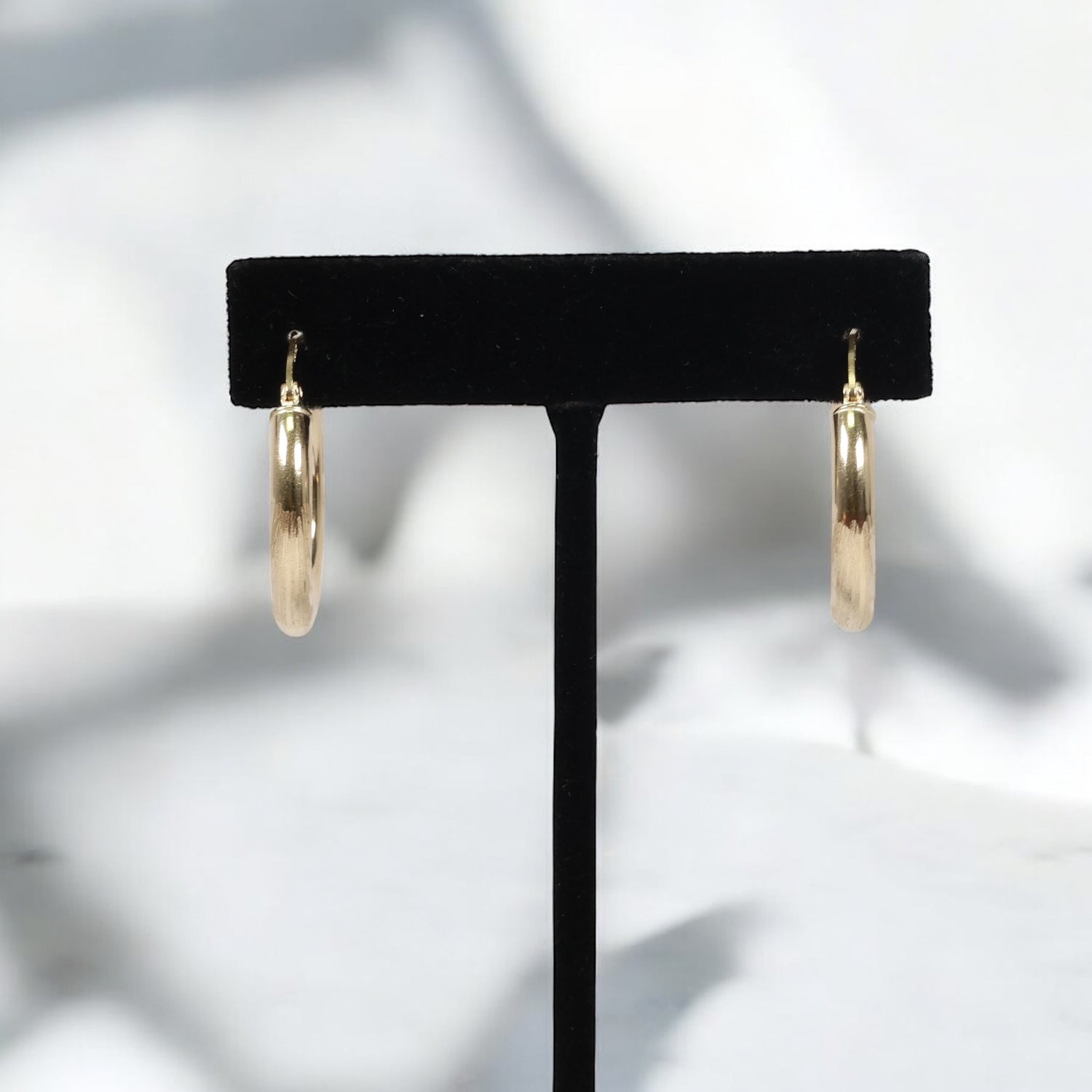 14K YG Luxury Hoop Earrings / 2.47gr / 1in /