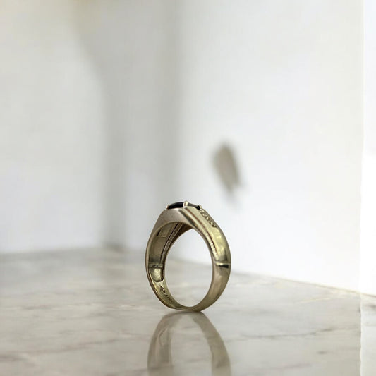 10K White Gold Diamond Fashion Ring Ct Dia/Sapphire / 4gr / Size 8